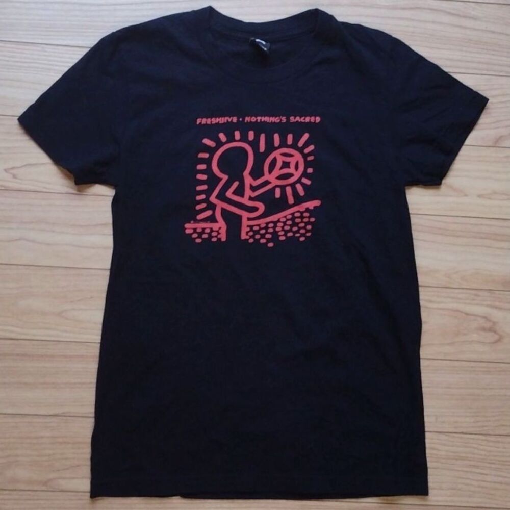 Freshjive Black Short Sleeve T-Shirt Nothing's Sacred Size Medium